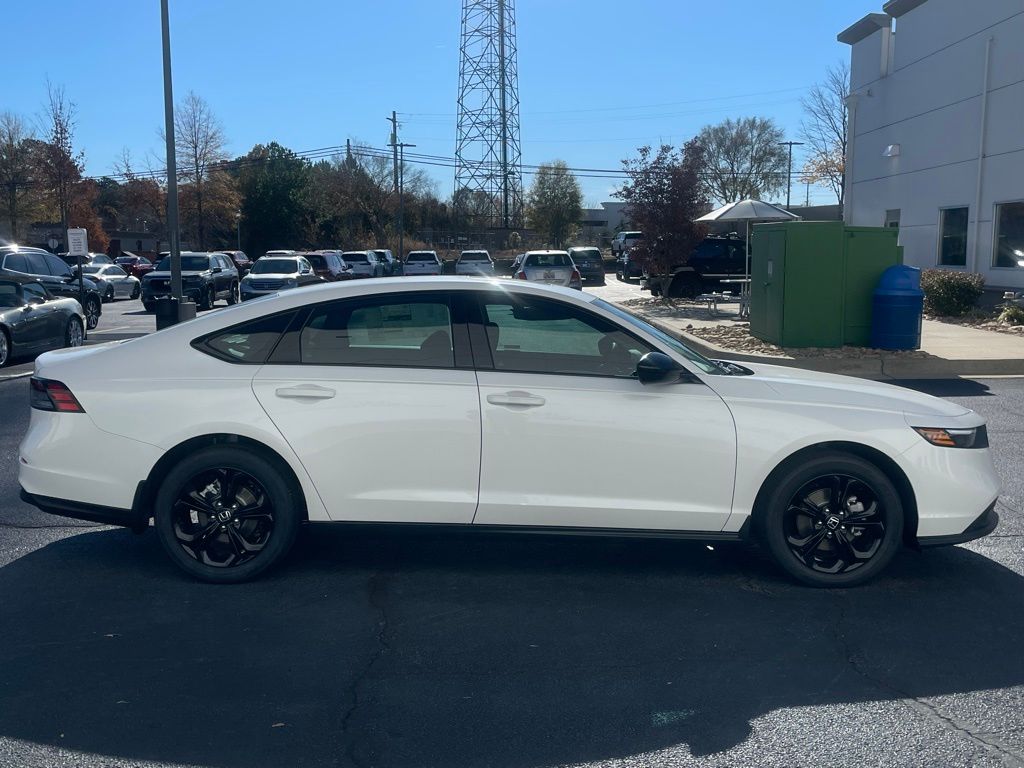 2025 Honda Accord SE 6
