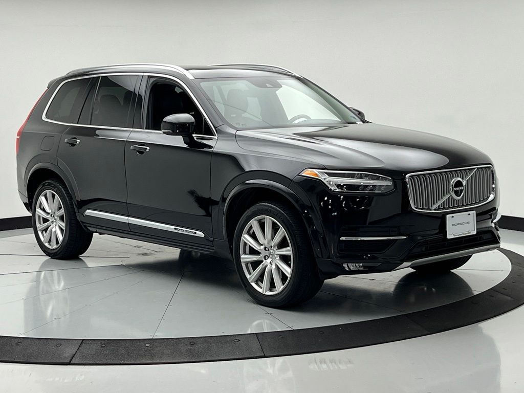 Thumbnail: 2018 Volvo XC90 - 3
