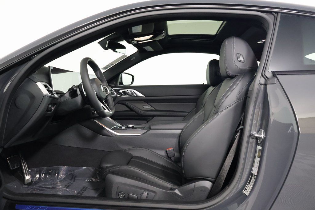 Thumbnail: 2026 BMW 4 Series - 5