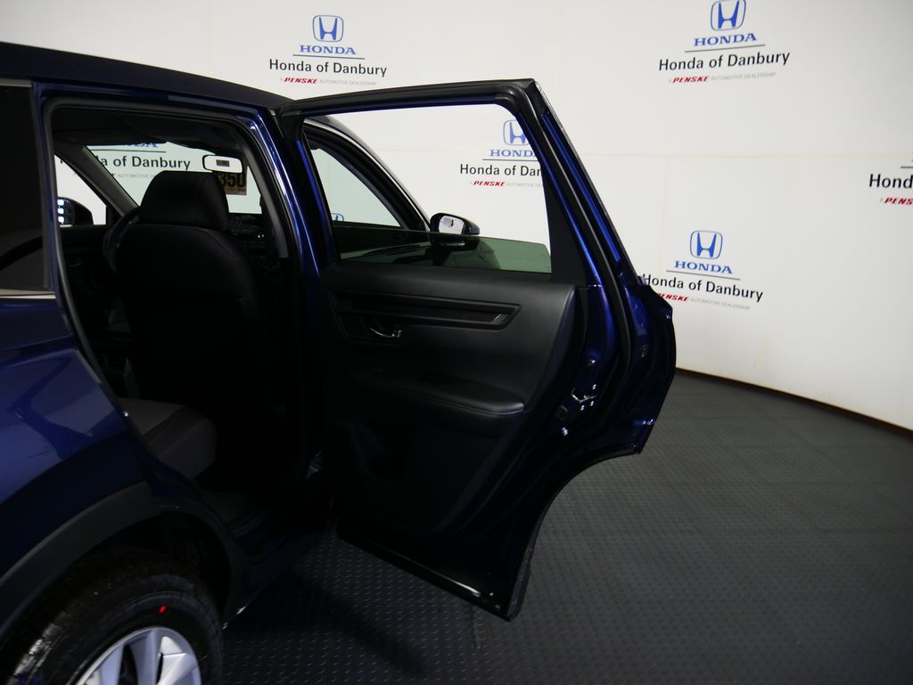 2025 Honda CR-V LX 6