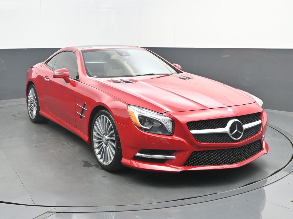 Mars Red 2013 Mercedes-Benz SL-Class SL 550 Convertible Rear-Wheel Drive 7-Speed Automatic