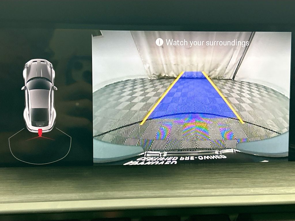 Thumbnail: 2022 Porsche 911 - 18