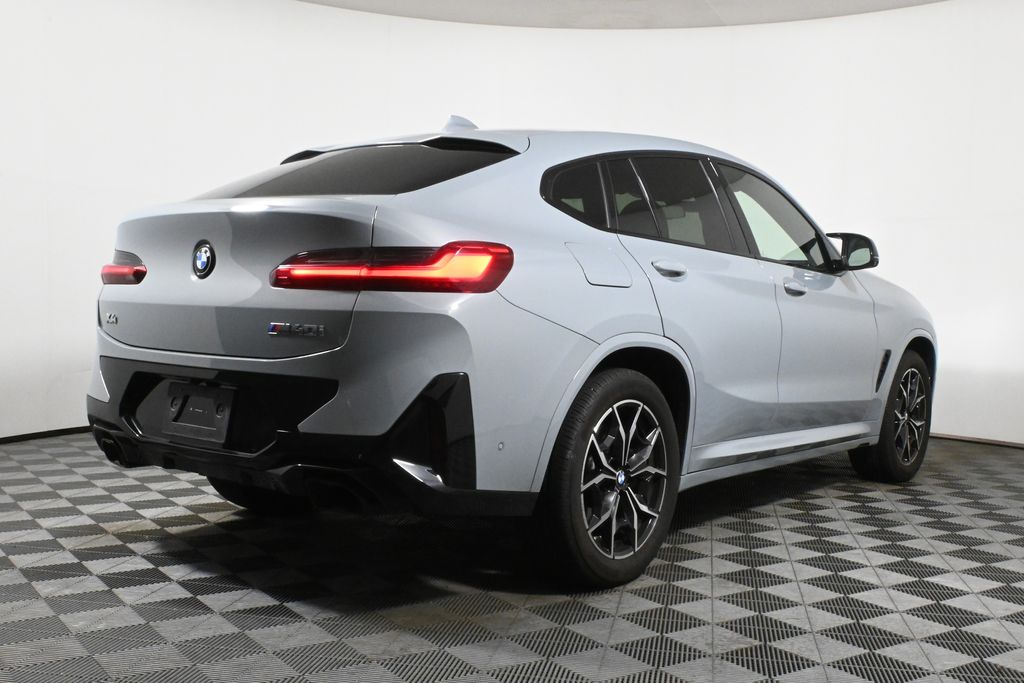 Thumbnail: 2024 BMW X4 - 6