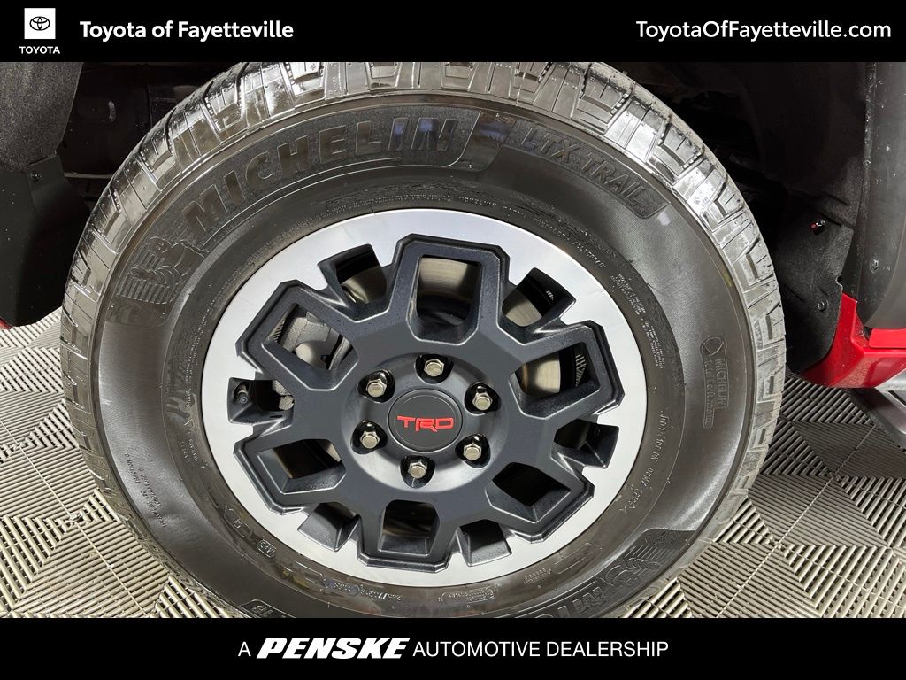 Thumbnail: 2025 Toyota 4Runner - 15