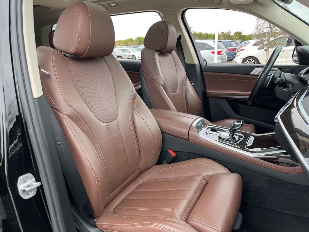 Thumbnail: 2022 BMW X7 - 31