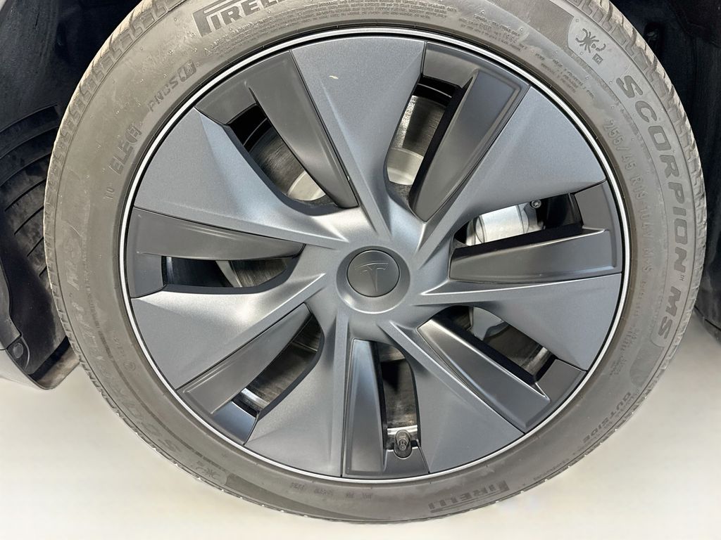 Thumbnail: 2024 Tesla Model Y - 30