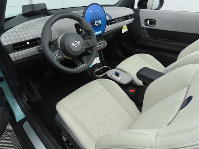 Thumbnail: 2026 MINI Cooper - 18