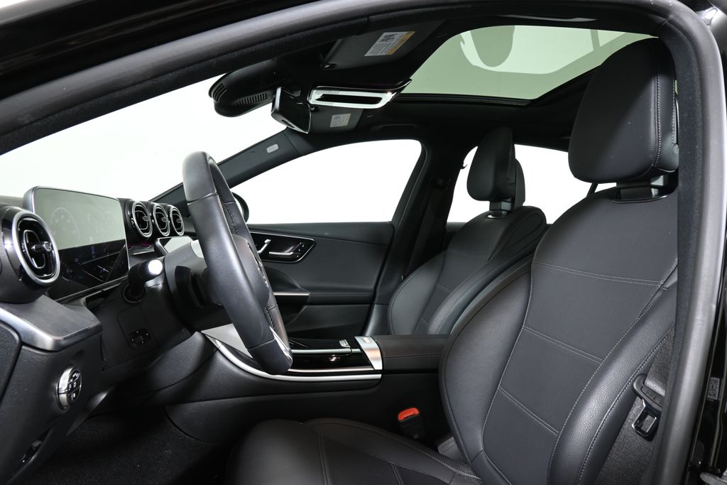 Thumbnail: 2025 Mercedes-Benz C-Class - 15