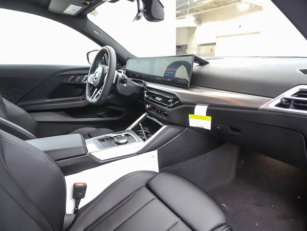 Thumbnail: 2026 BMW 2 Series - 23