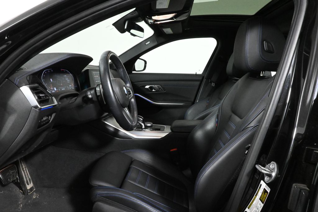 2022 BMW 3 Series 330i xDrive 3