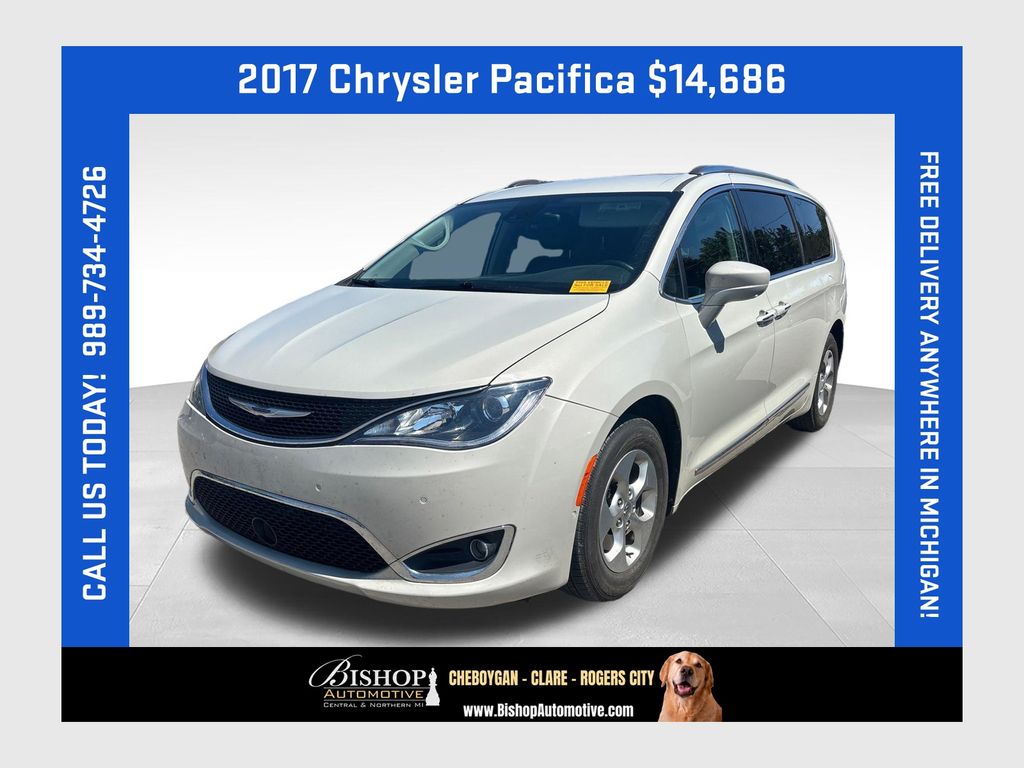 2017 Chrysler Pacifica Touring L Plus FWD