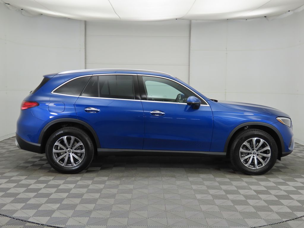 Thumbnail: 2026 Mercedes-Benz GLC - 4