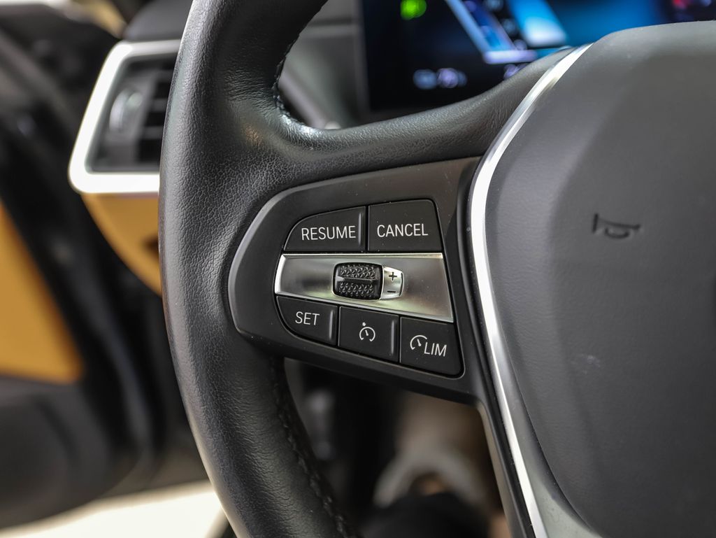 Thumbnail: 2023 BMW i4 - 12