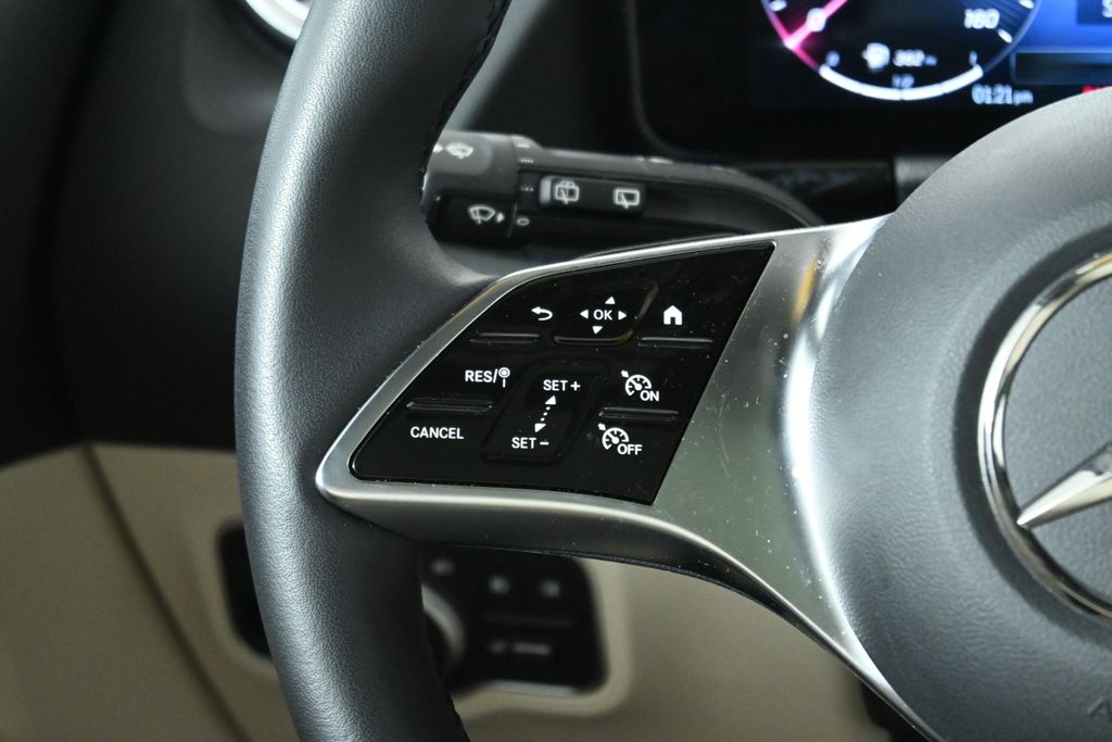 Thumbnail: 2026 Mercedes-Benz GLA - 17