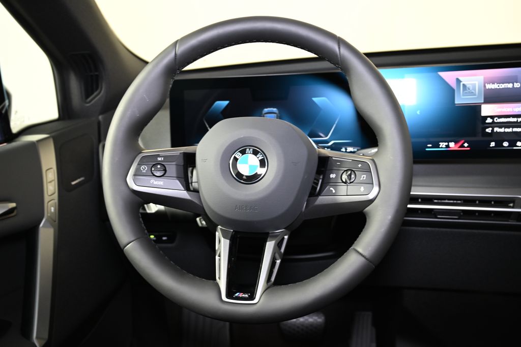 2025 BMW iX xDrive50 17