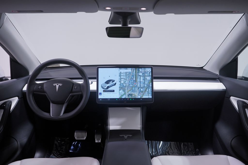 2021 Tesla Model Y Long Range 10