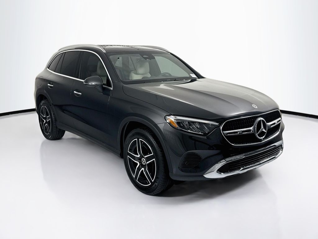New 2027  Mercedes-Benz GLC 300 image 3