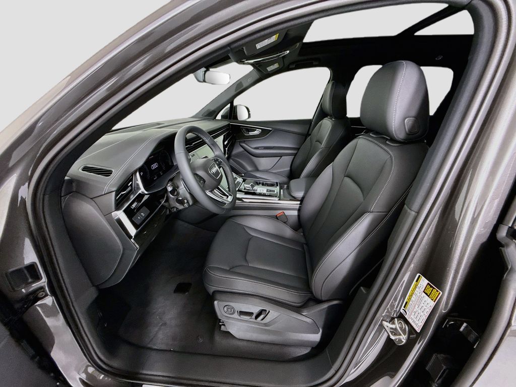 Thumbnail: 2026 Audi Q7 - 19