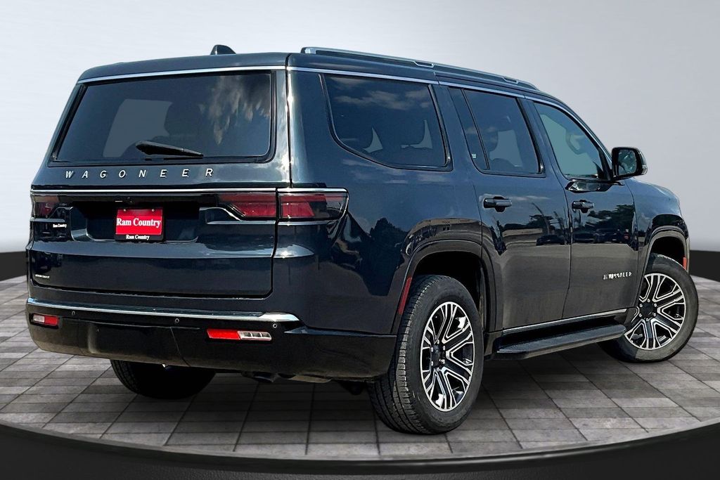 2023 Jeep Wagoneer Base - 6