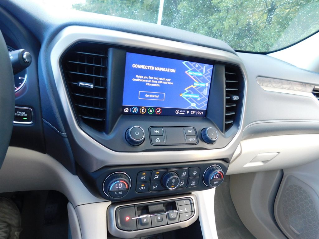 Thumbnail: 2023 GMC Acadia - 10