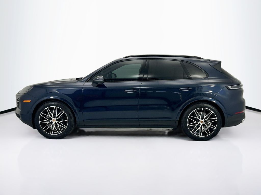 Thumbnail: 2026 Porsche Cayenne - 2