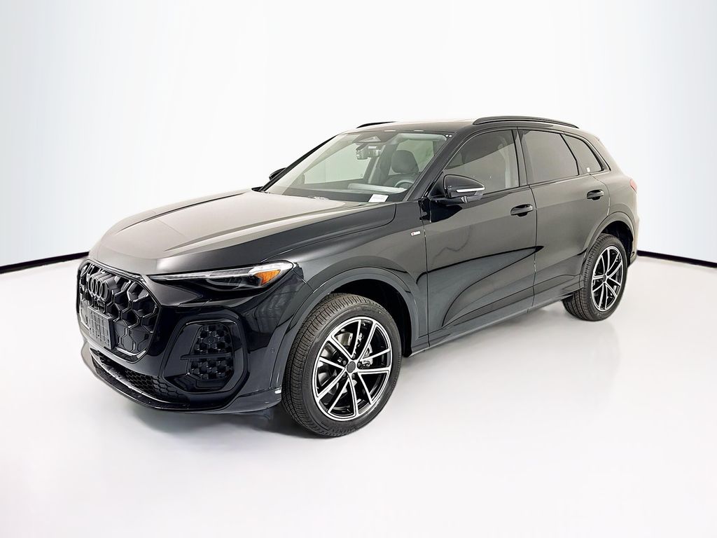 Thumbnail: 2026 Audi Q5 - 1