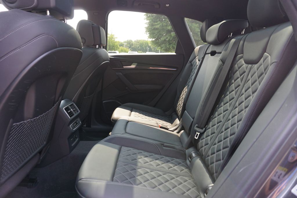 2019 Audi SQ5 Premium Plus 10