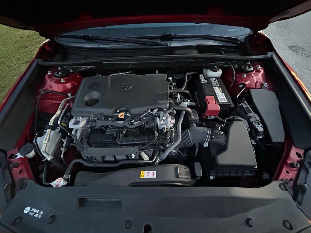 Thumbnail: 2021 Toyota Camry - 11