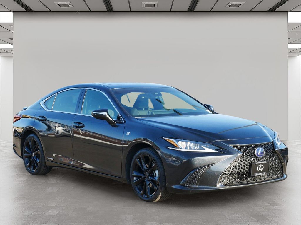 2022 Lexus ES Hybrid 300h F SPORT FWD