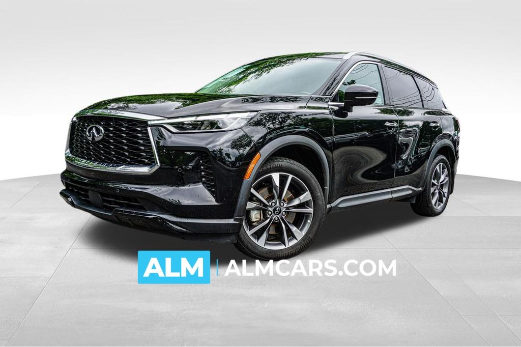 2024 INFINITI QX60 LUXE