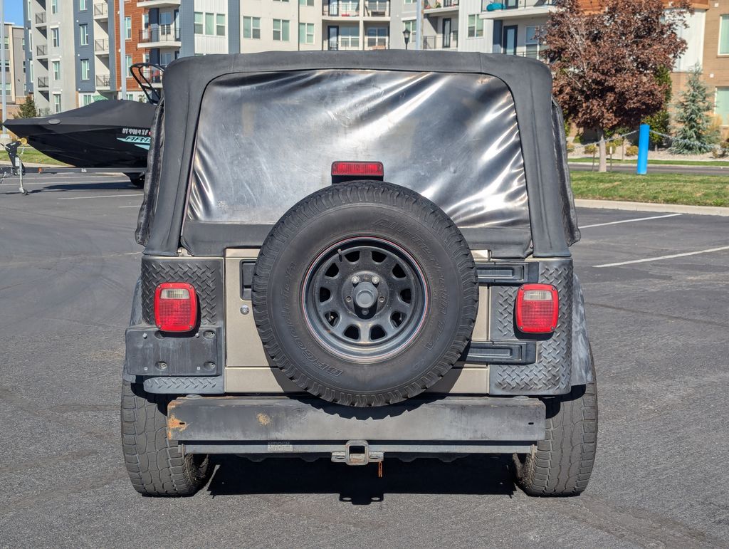 2006 Jeep Wrangler SE 8