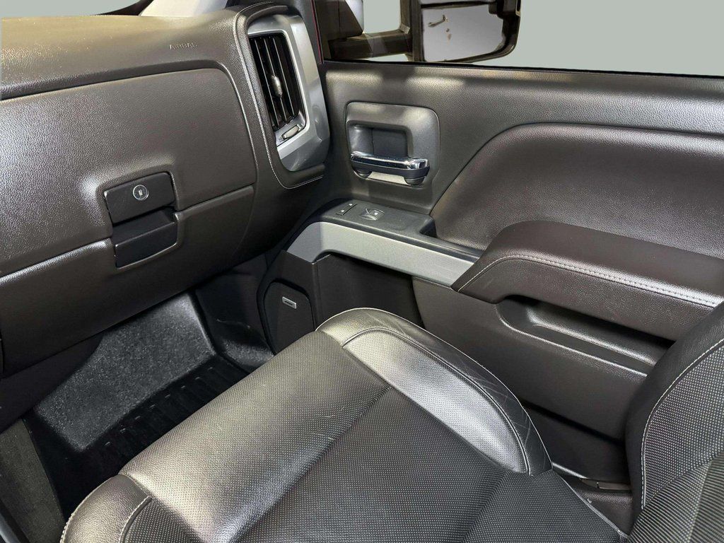 Used 2018 Red Hot Chevrolet LTZ image 23