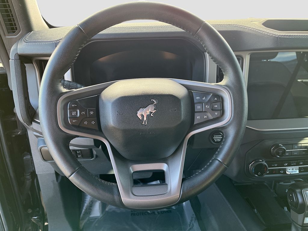 Used 2025 Black Ford Outer Banks image 11