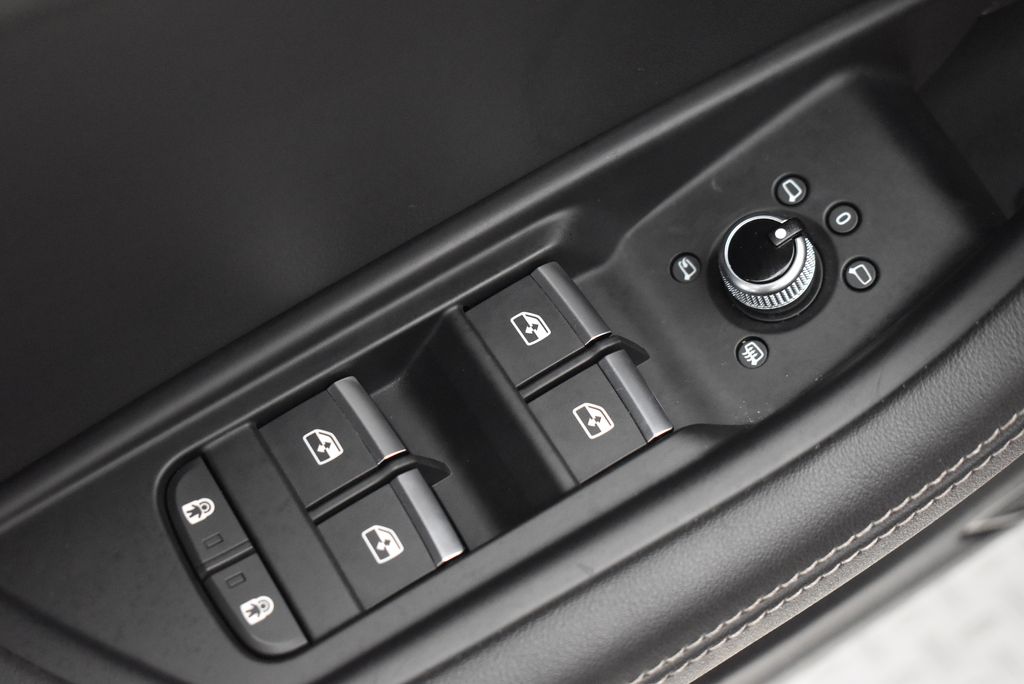 Thumbnail: 2023 Audi A4 - 12