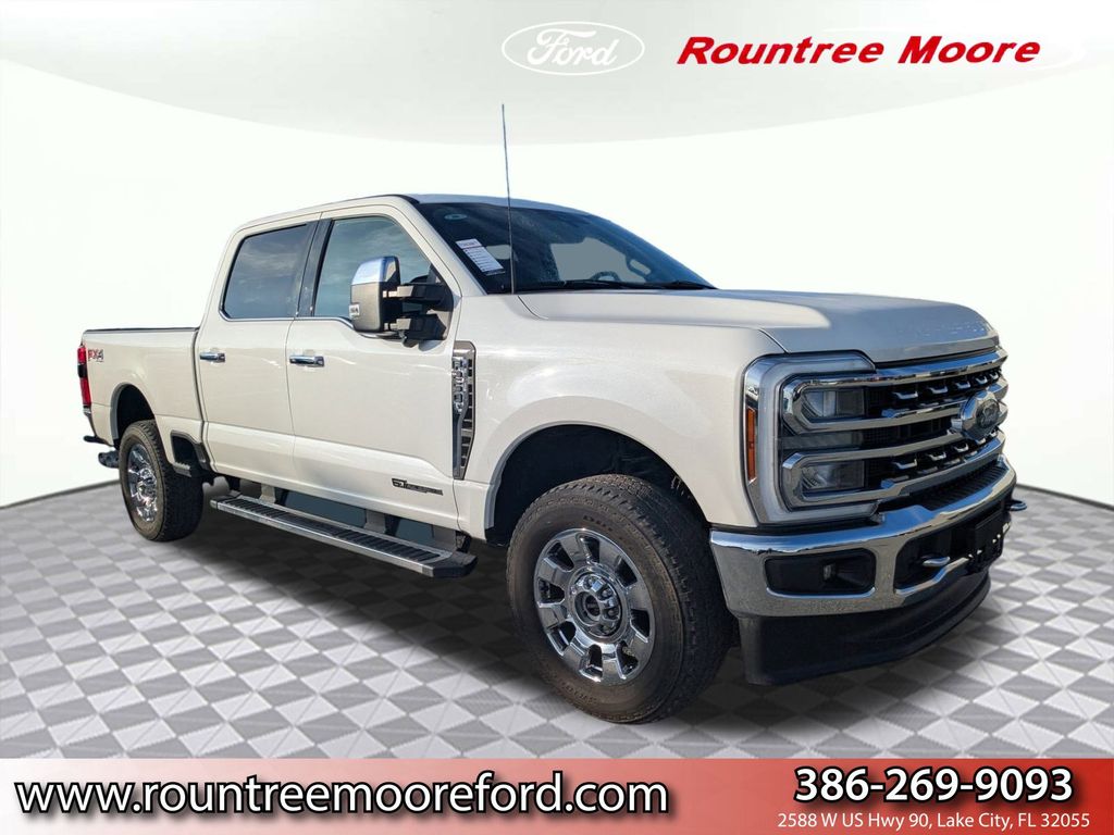 2024 Ford F-250 Super Duty Lariat Crew Cab 4WD