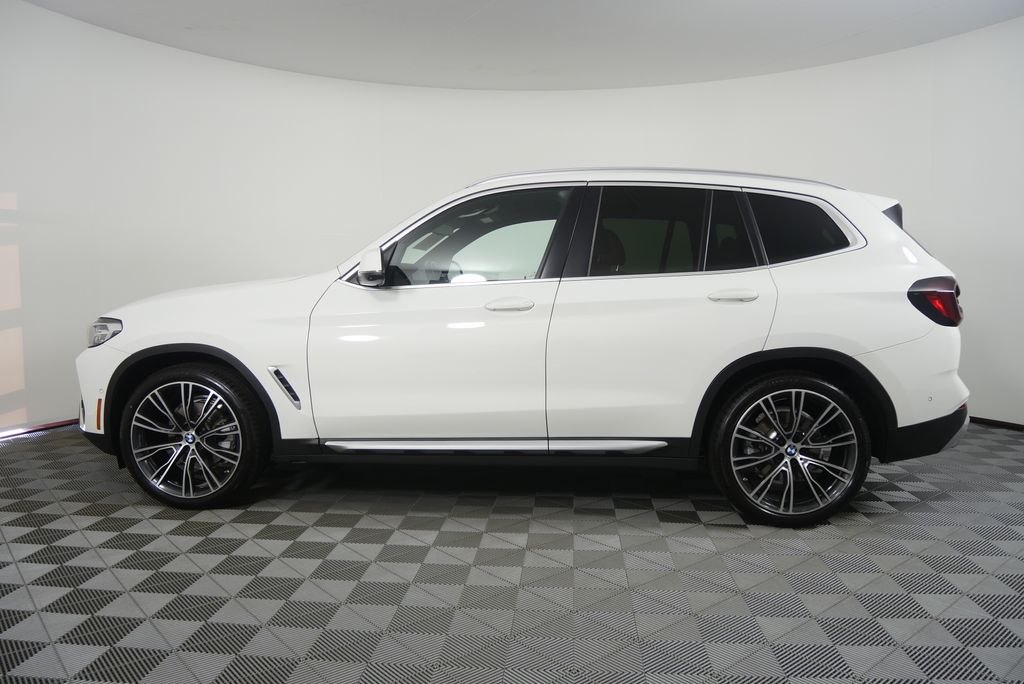 Thumbnail: 2024 BMW X3 - 6