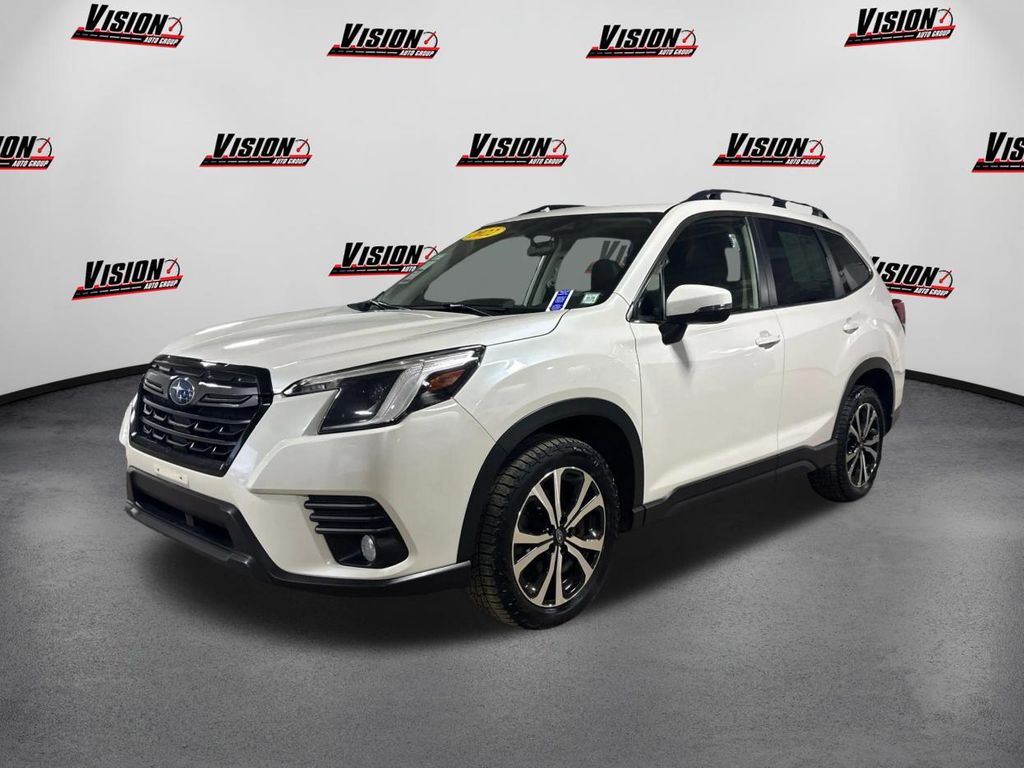 Crystal White Pearl 2022 Subaru Forester Limited Crossover AWD SUV / Crossover All-Wheel Drive Continuously Variable Transmission