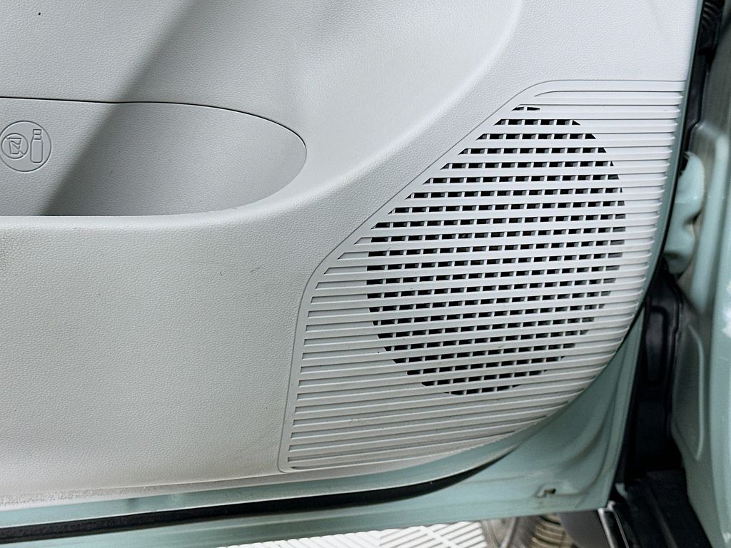 Thumbnail: 2024 Hyundai Kona - 18