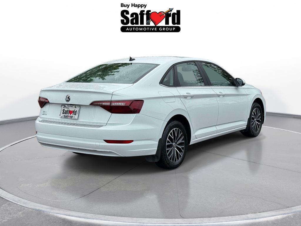 Certified Used 2021 White Volkswagen 1.4T SE image 9