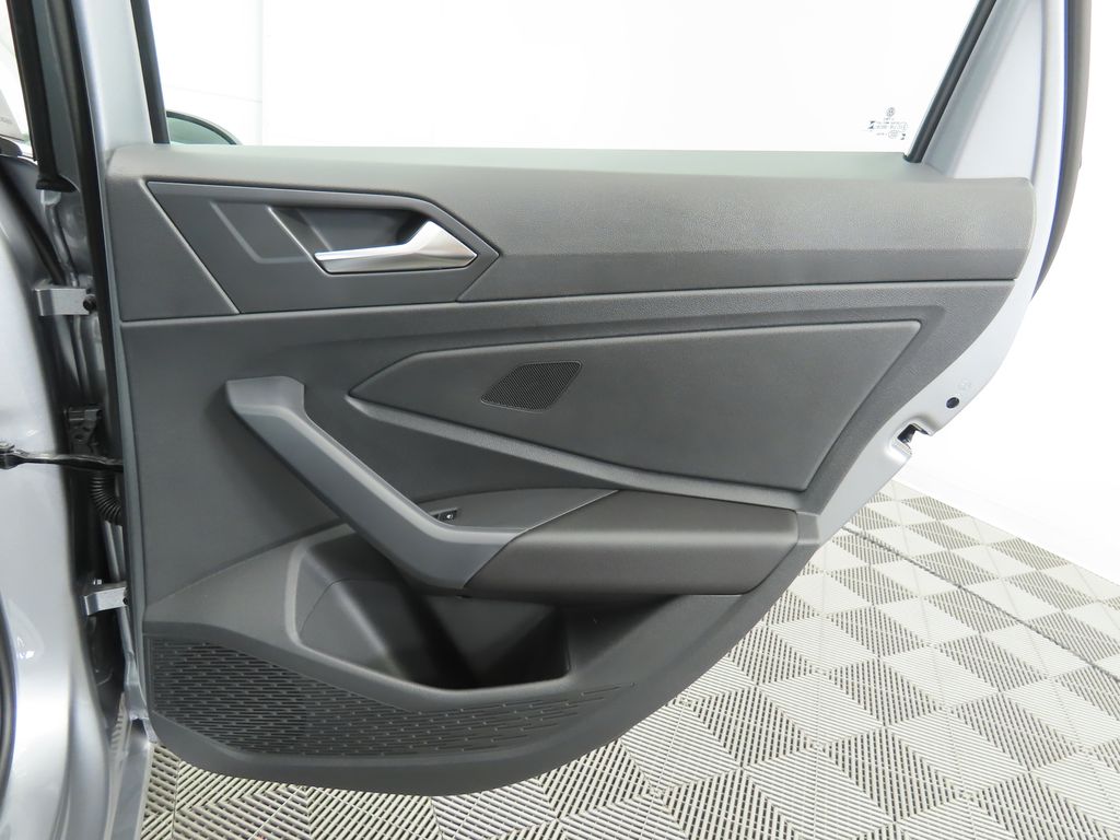 Thumbnail: 2025 Volkswagen Jetta - 27