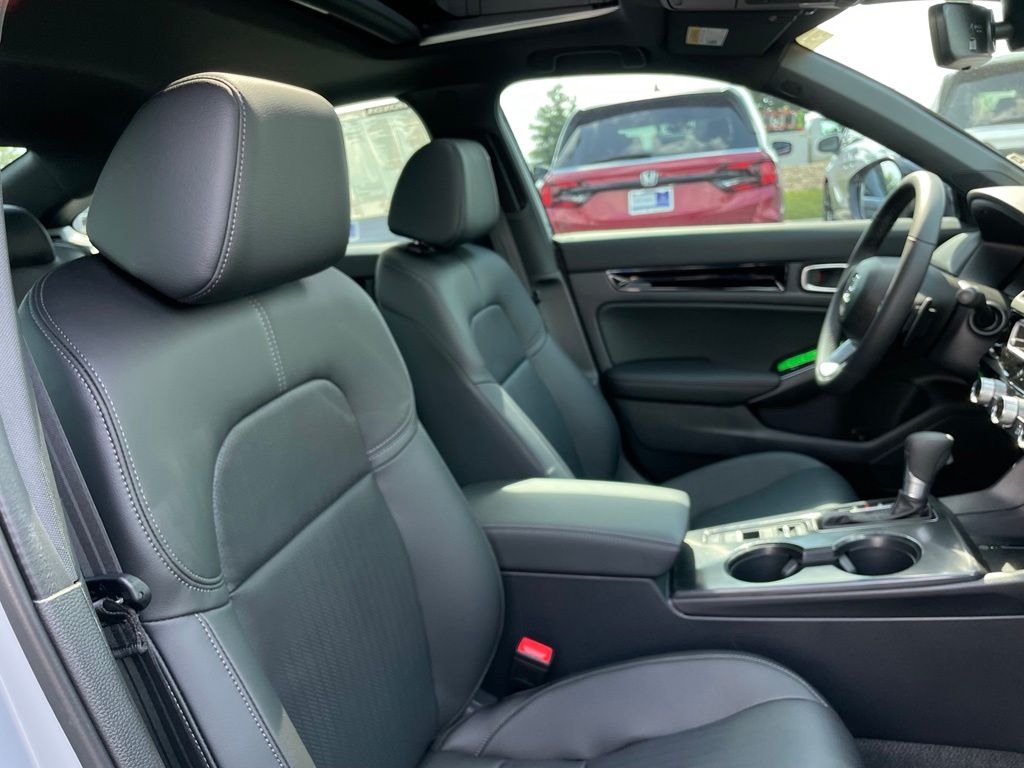 Thumbnail: 2026 Honda Civic - 31