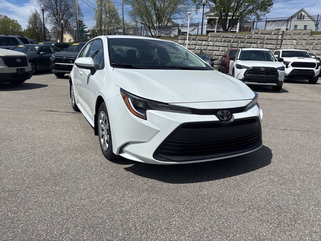 2026 Toyota Corolla LE