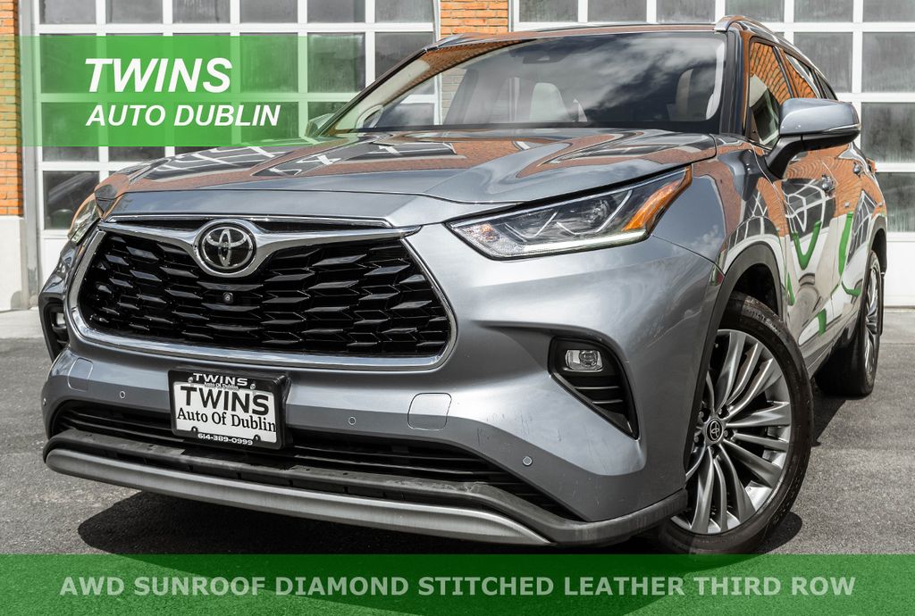 Silver 2020 Toyota Highlander Platinum AWD SUV / Crossover All-Wheel Drive 8-Speed Automatic
