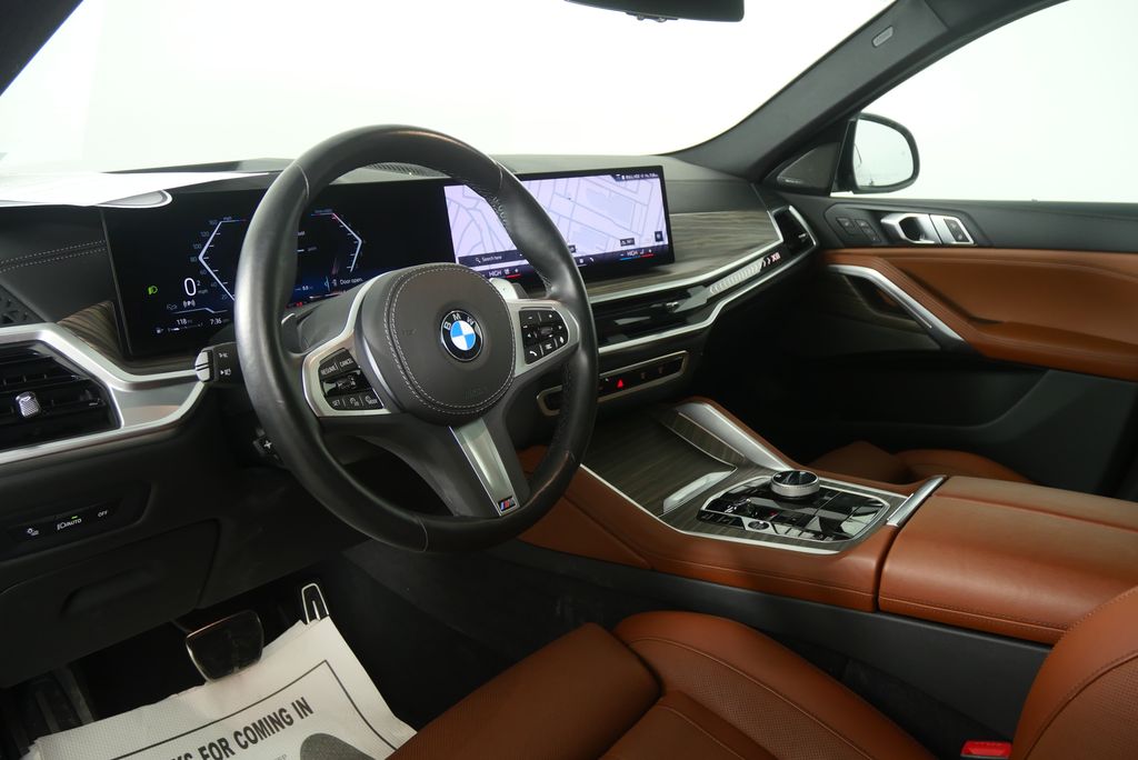 Thumbnail: 2024 BMW X6 - 13