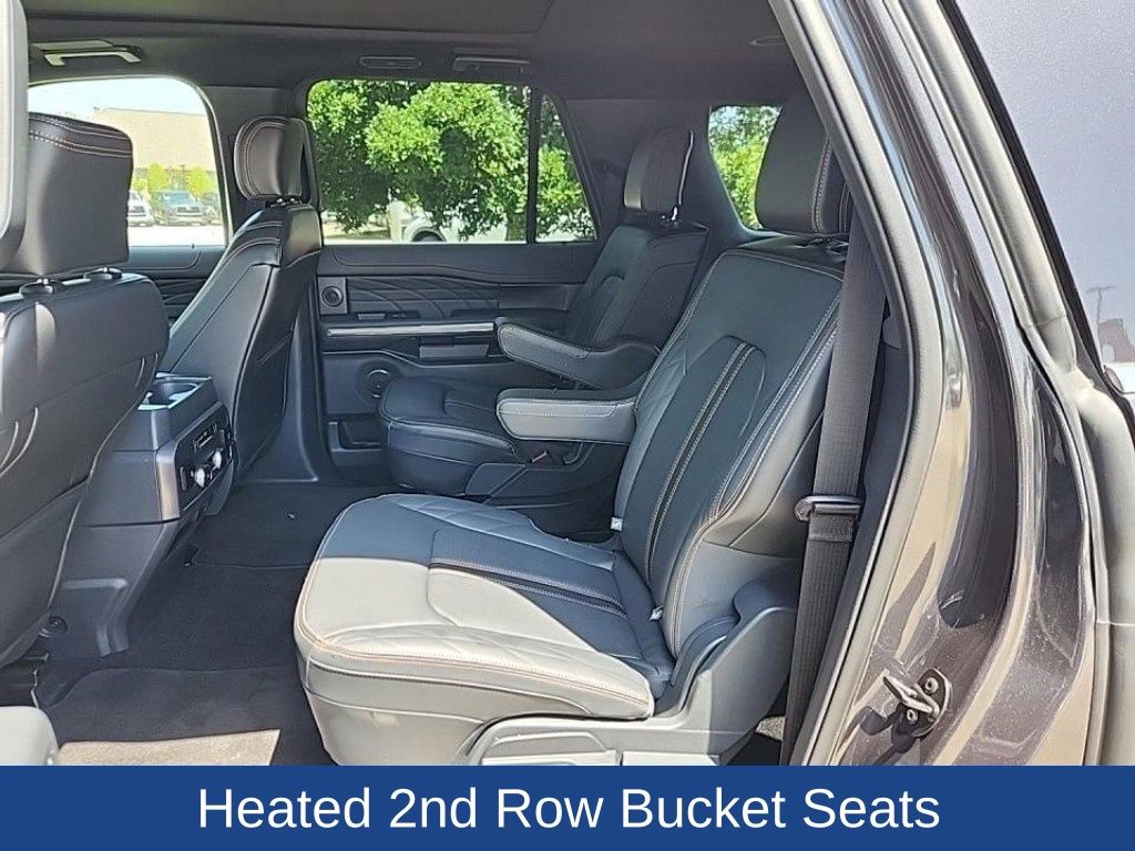 2023 Ford Expedition MAX Platinum