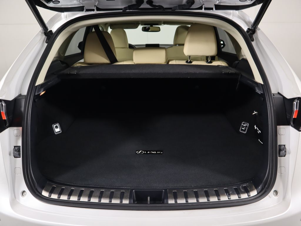 2016 Lexus NX 200t 28