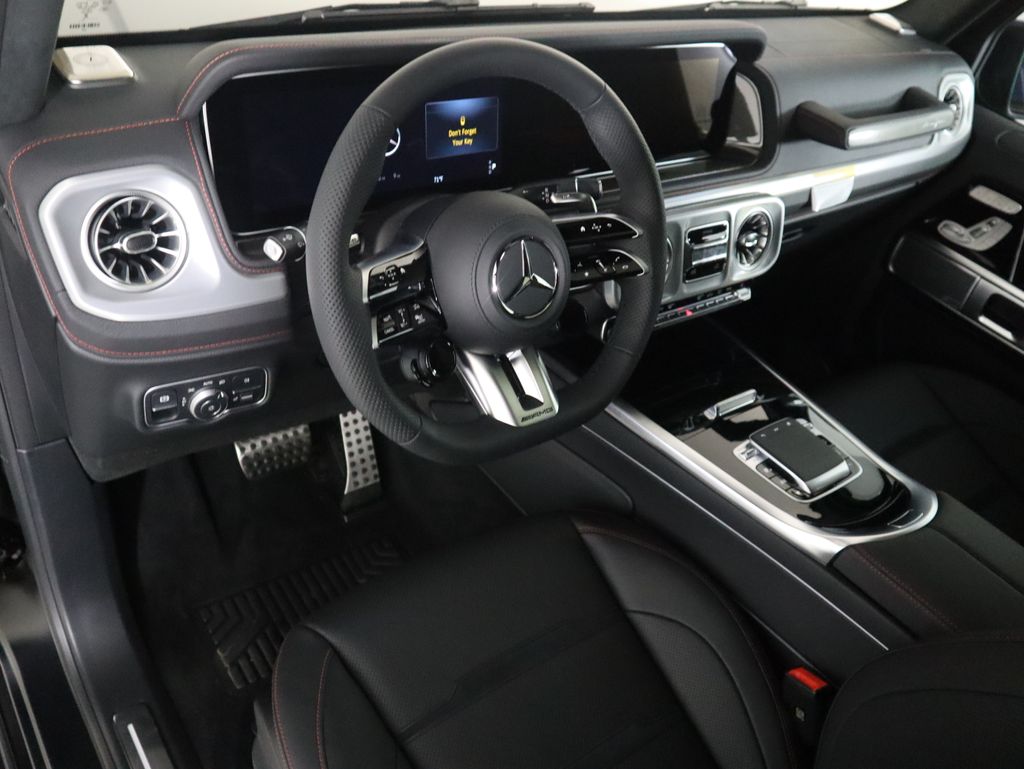 Thumbnail: 2025 Mercedes-Benz G-Class - 10