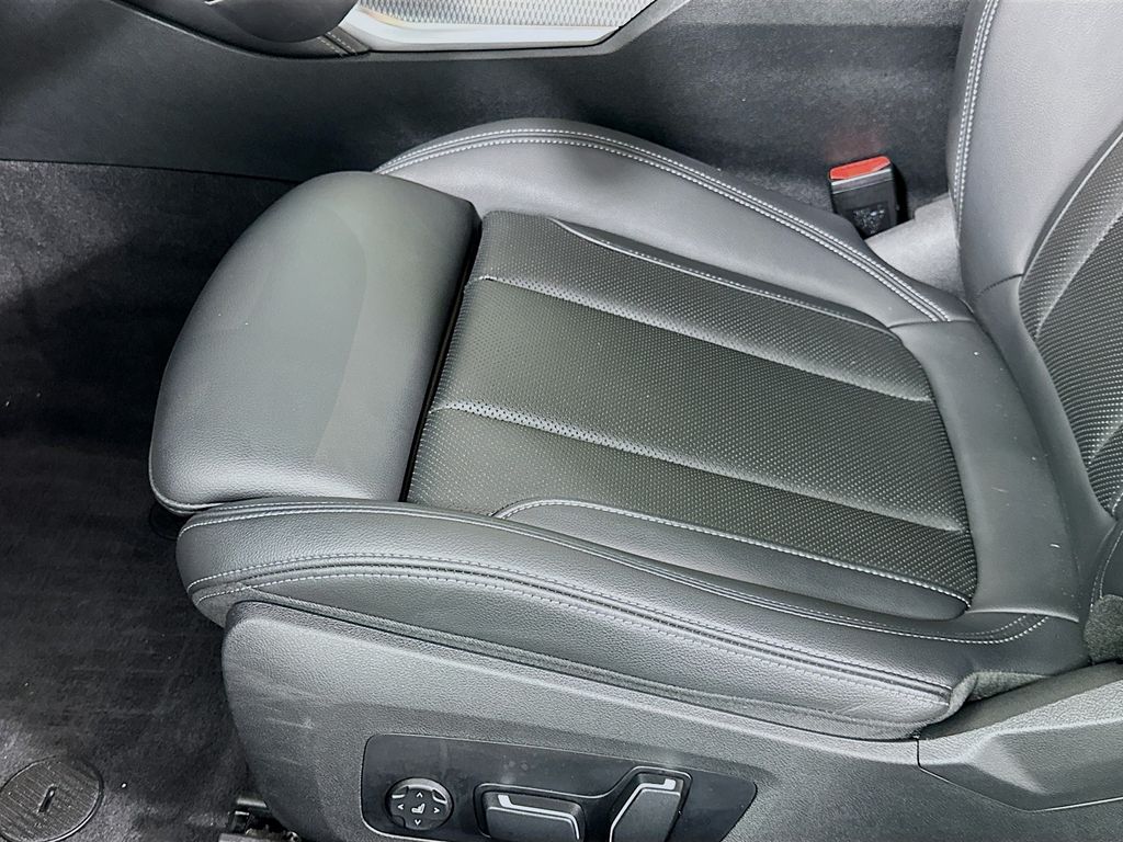 Thumbnail: 2025 BMW 4 Series - 20