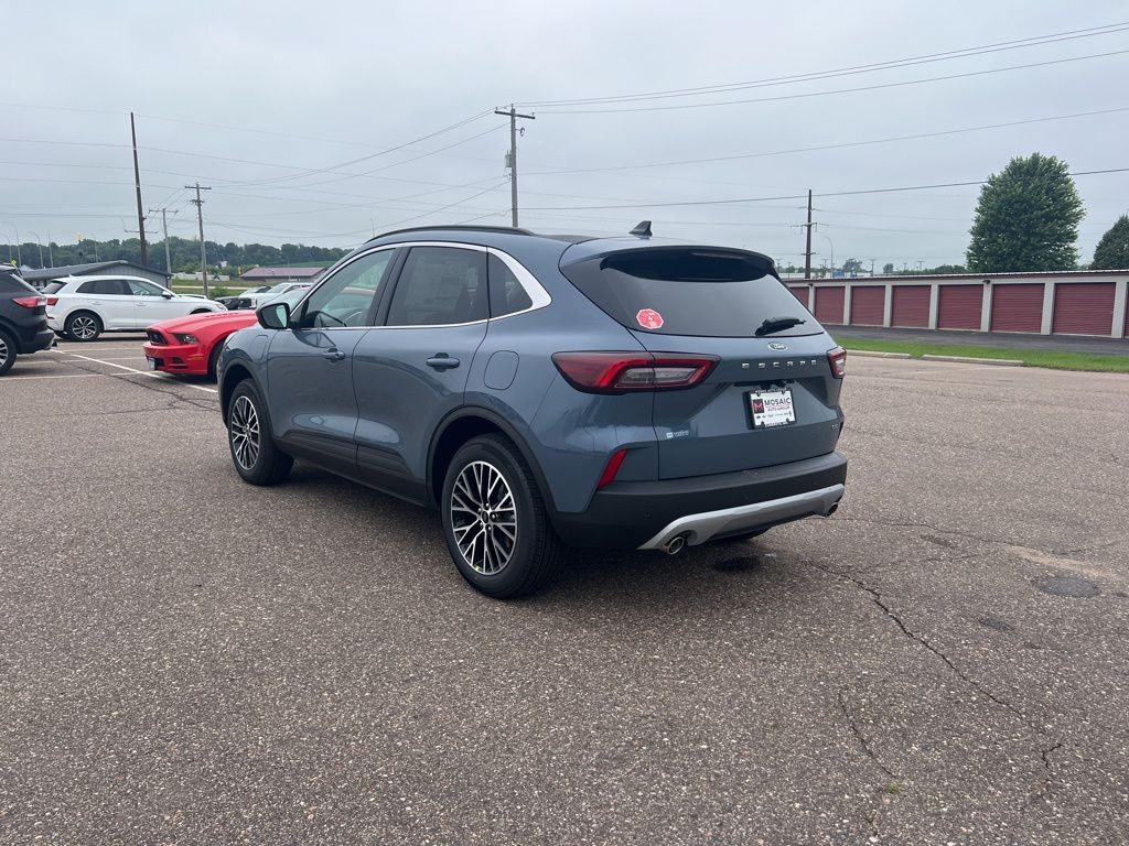 2025 Ford Escape Plug-In Hybrid