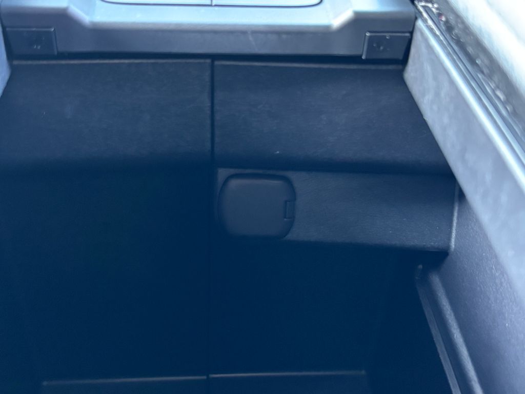 Thumbnail: 2024 Toyota Grand Highlander - 18